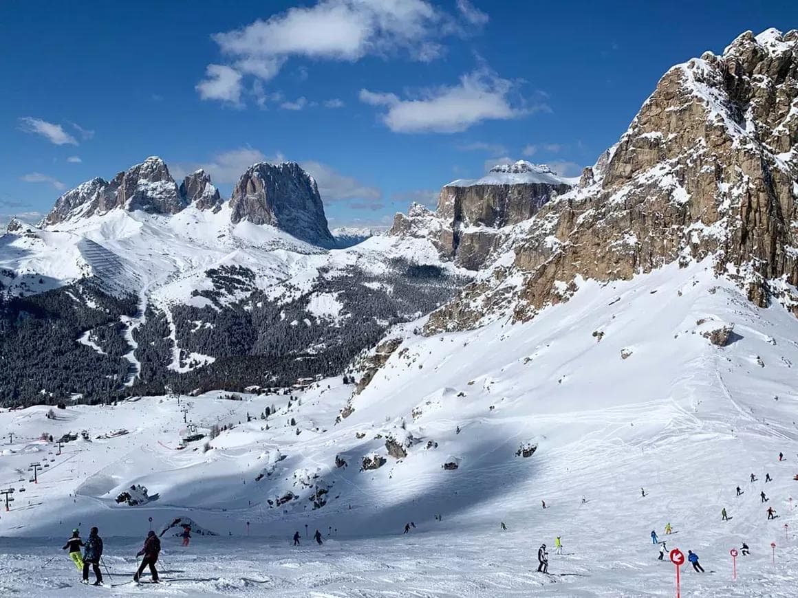People don't ski Val Di Fassa just for the ski runs, its all about the vista's.