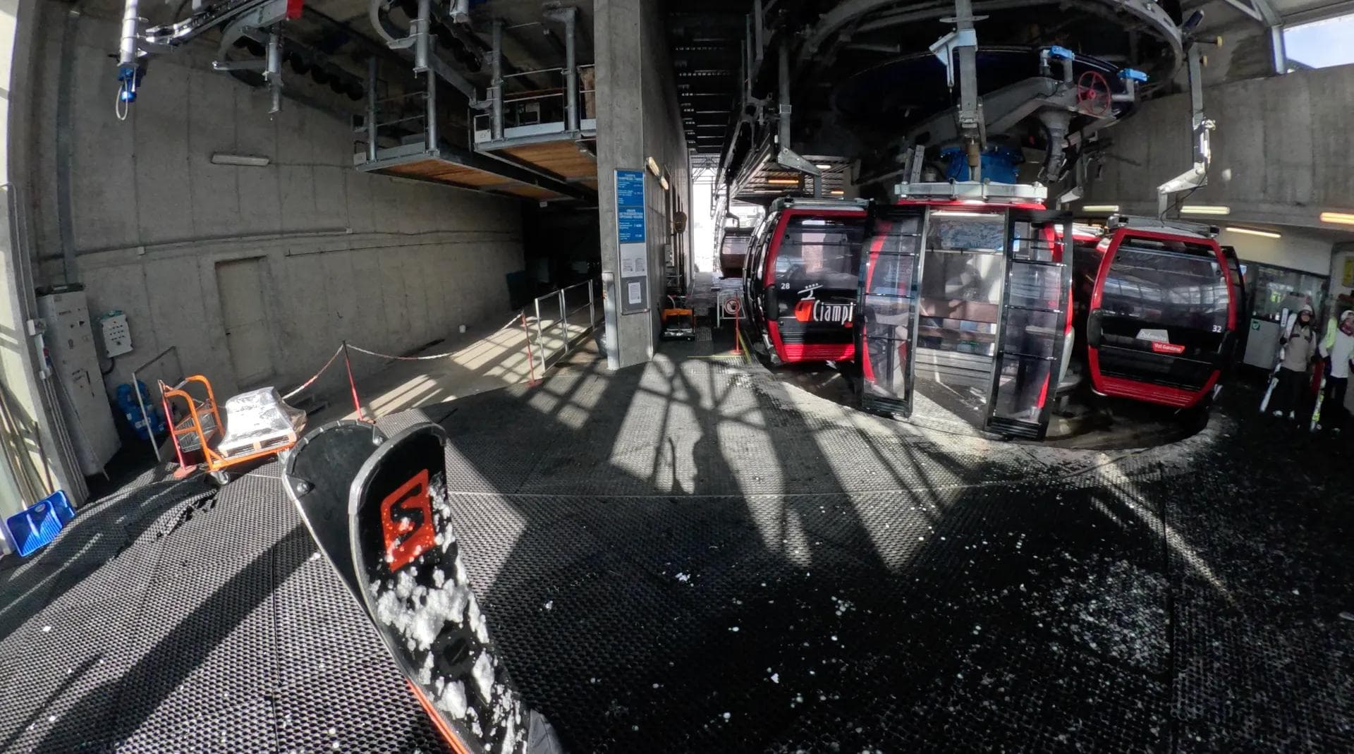 The summit station of the existing Ciampinoi Gondola