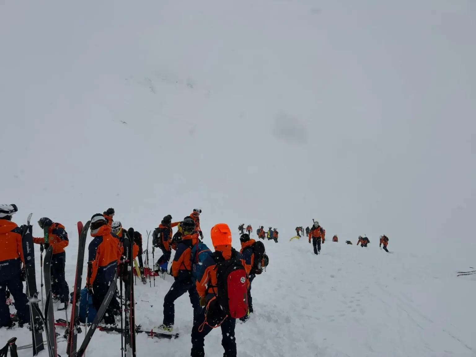 Freerider Found Dead in Avalanche Near Obertauern After Two-Day Search Involving 60 Rescuers