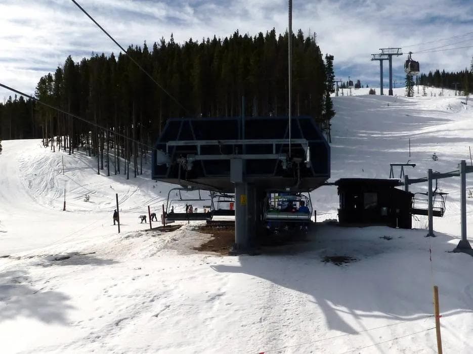 Ski lift and mountain transportation at Vail