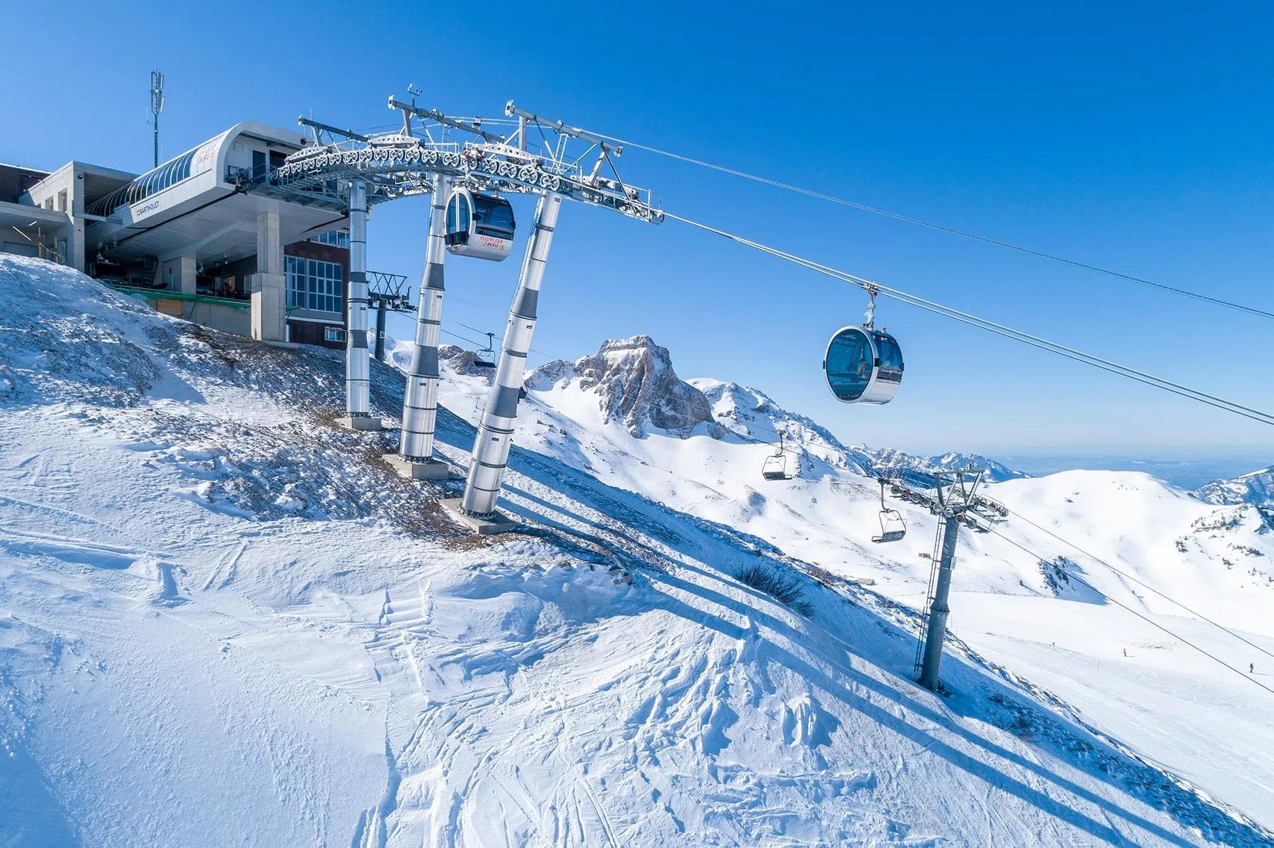Where Alpine Luxury Lives: Top 13 Most Expensive European Ski Home Markets - body image 2