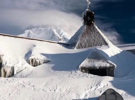 Timberline Lodge March.jpg