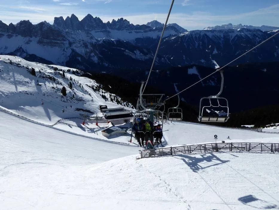 Ski lift and mountain transportation at Plose Brixen