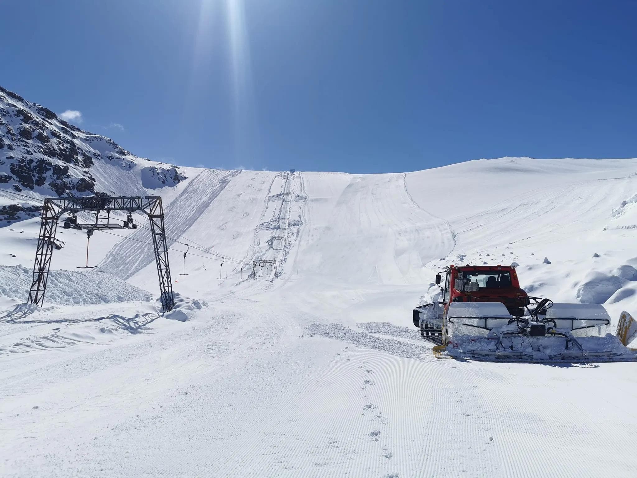 Norwegian Summer-Only Ski Resort Folgefonna Delays Opening to June