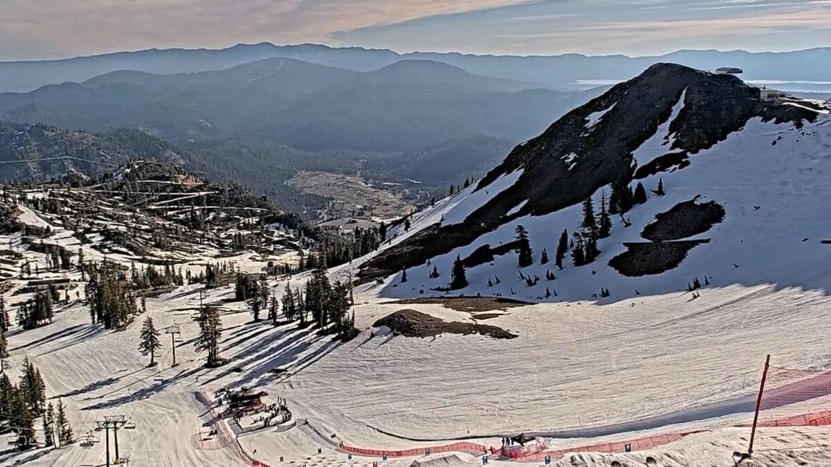 Its looking rather grim on the webcams at Palisades Tahoe.