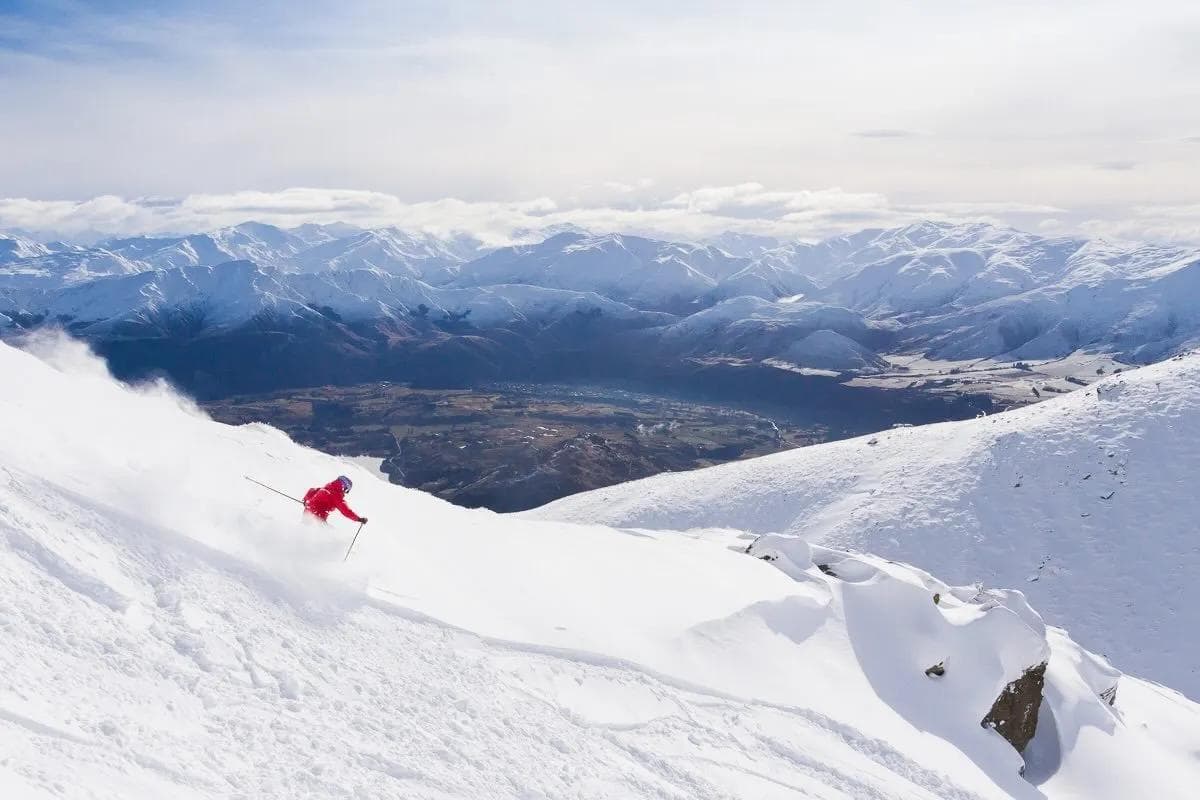 Best Ski Resorts in New Zealand: Your Ultimate Guide to Kiwi Snow Adventures