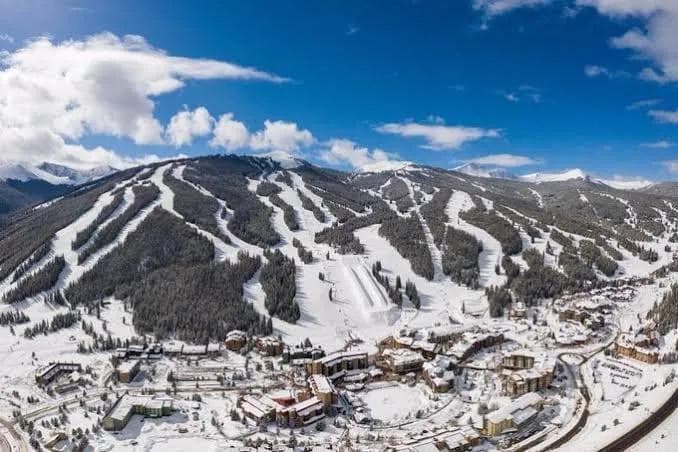 Colorado Ski Resorts Hit Record Season For Visitors