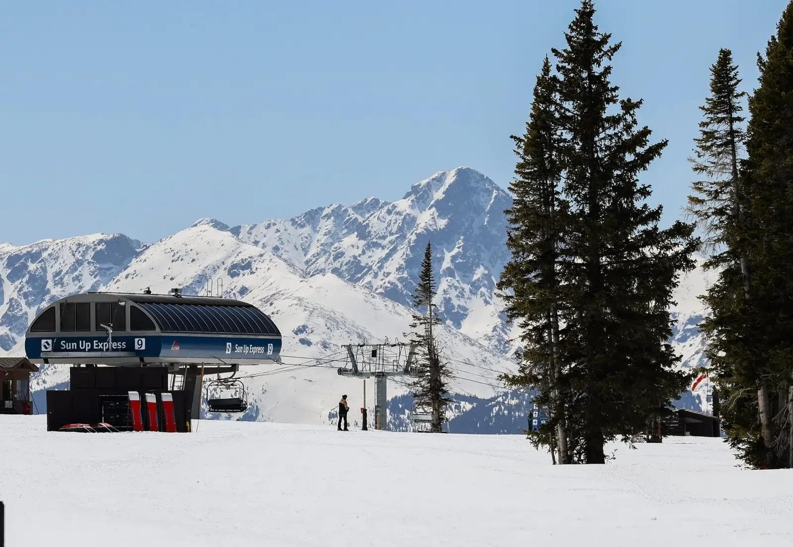 The Sun Up lift in the legendary Vail Back Bowls