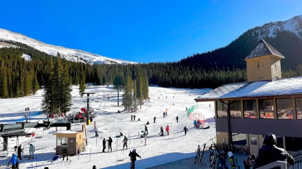Loveland Ski Area, CO, to Replace Lift 7 for 2025-26 Season