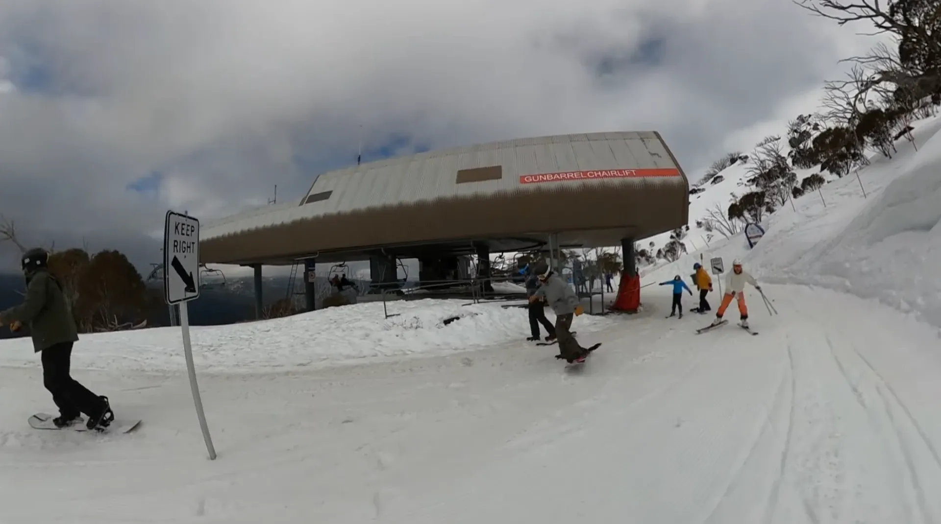 The summit station of the existing Gunbarrel Express lift at Thredbo.