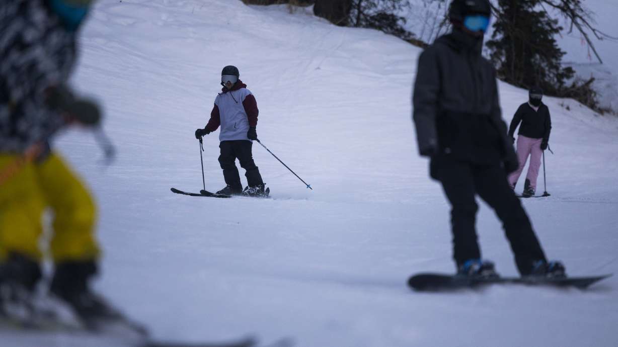 How popular were Utah's ski resorts this winter? Here's what the data says
