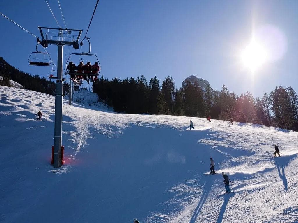 French Ski Resort Closes Down Due To Lack Of Snow