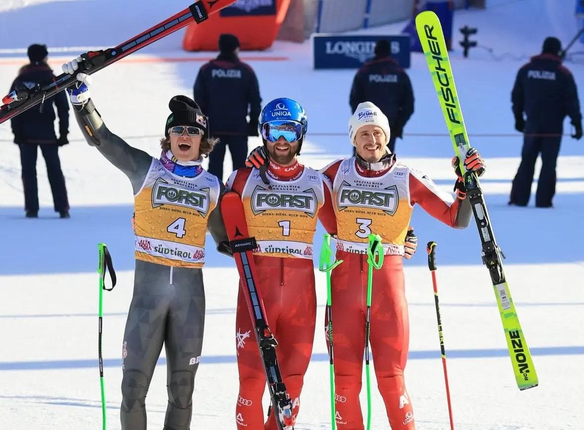 The men’s Giant Slalom podium: Marco Schwarz in 1st, Lucas Braathen placed 2nd, Stefan Brennsteiner in 3rd.