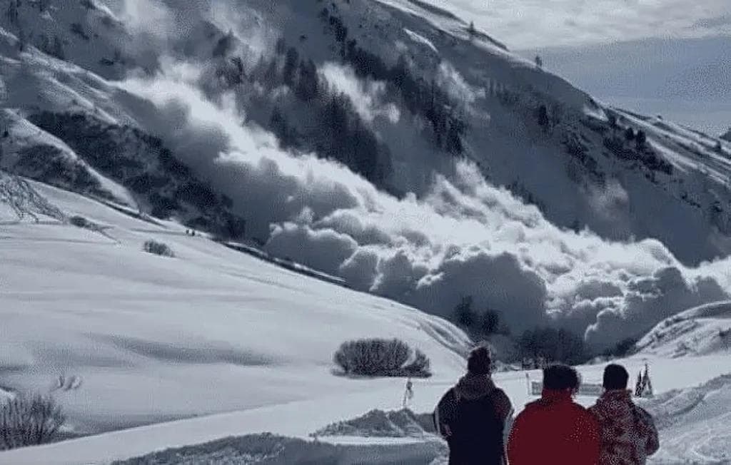 The avalanche at Val d’Isère