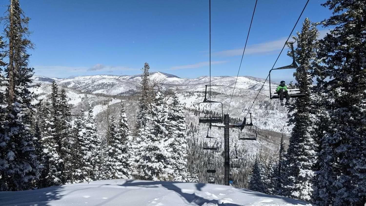Resort Spotlight: Pajarito Mountain - The Volunteer-Built Lab Town Ski Hill That Punches Above Its Weight
