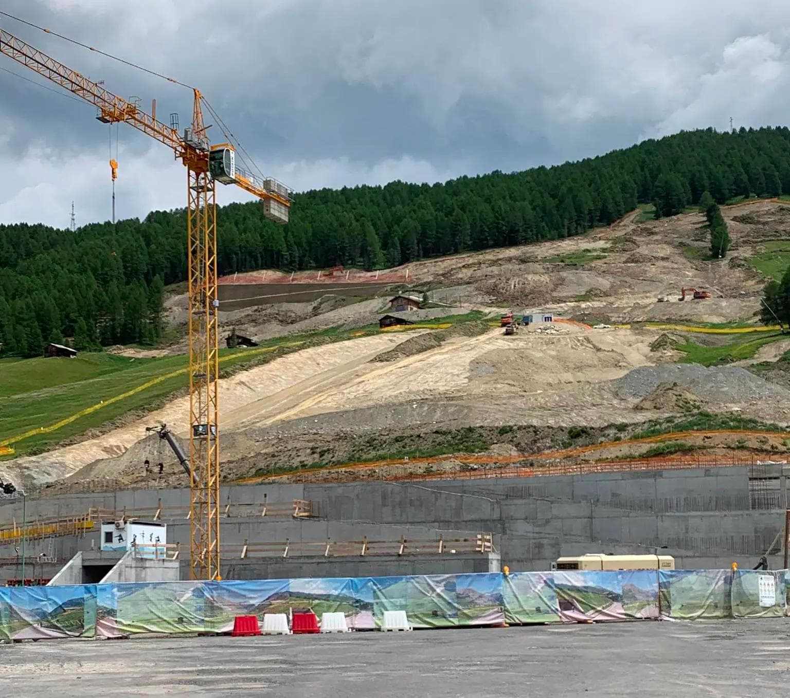 The construction site of the new gondola in Cortina