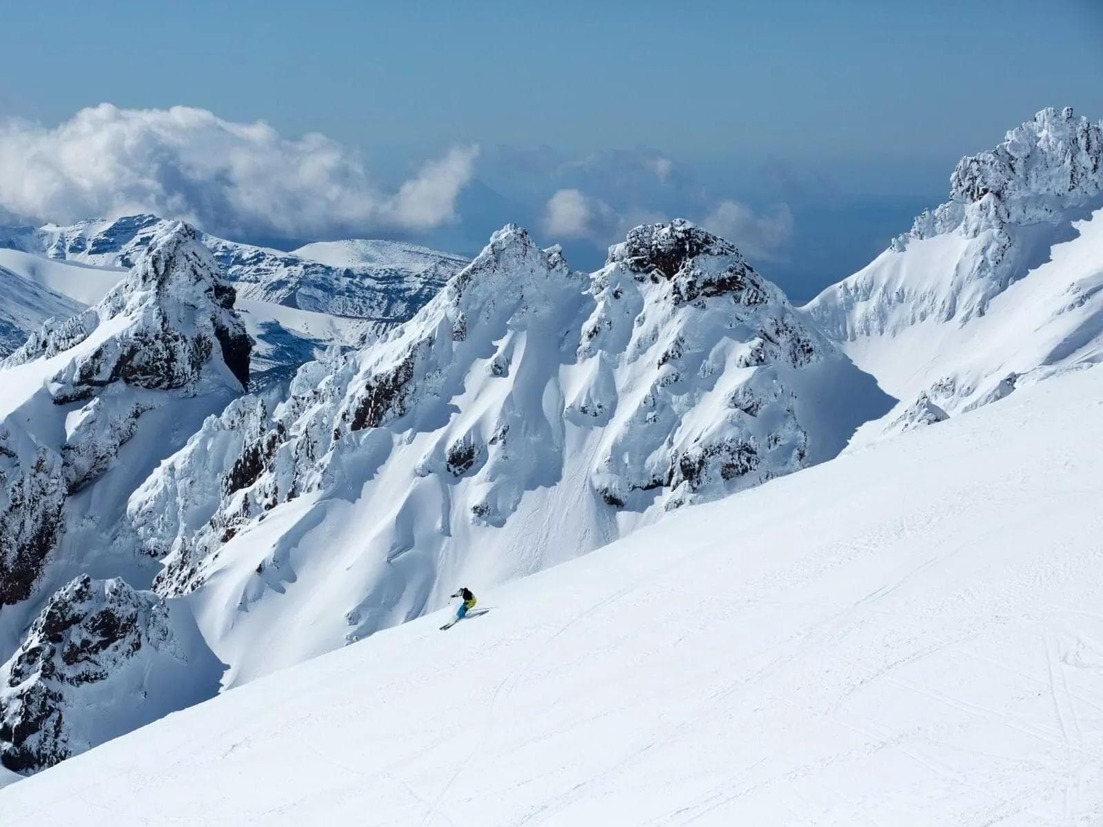 Turoa & Whakapapa Season Passes Nearly Sold Out!