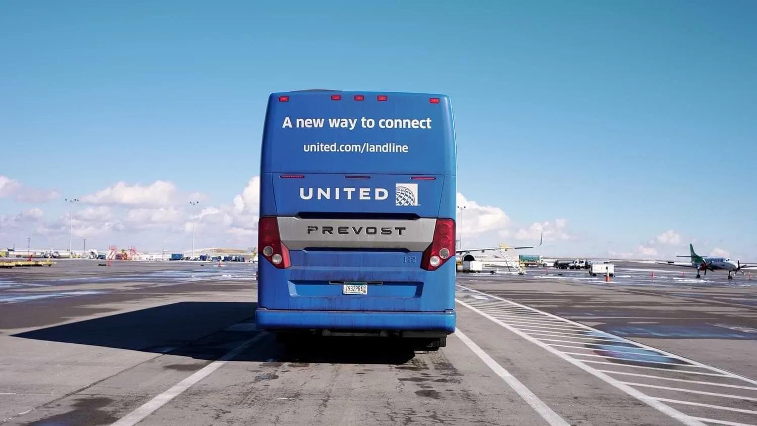 United Airlines Bus Denver.jpg