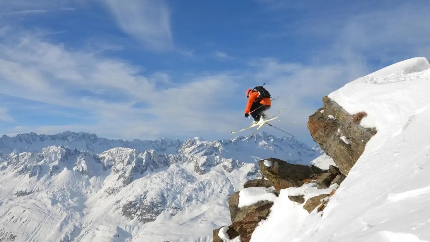 Swiss Resorts Airolo and Andermatt May One Day Be Joined by Gondola in Ambitious St. Gotthard Project - body image 1