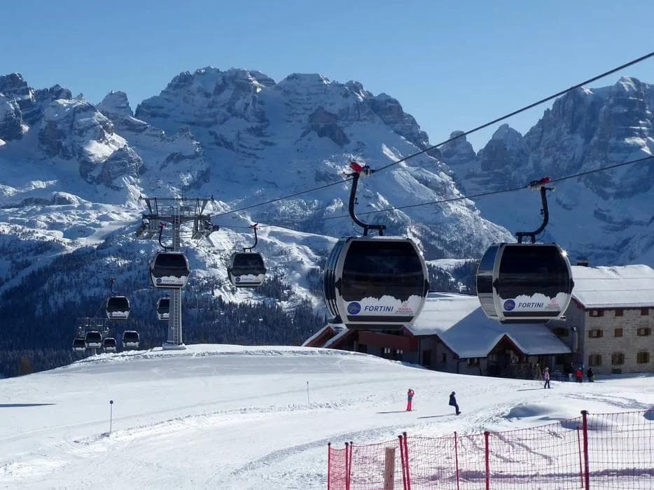 The gondola at Madonna di Campiglio